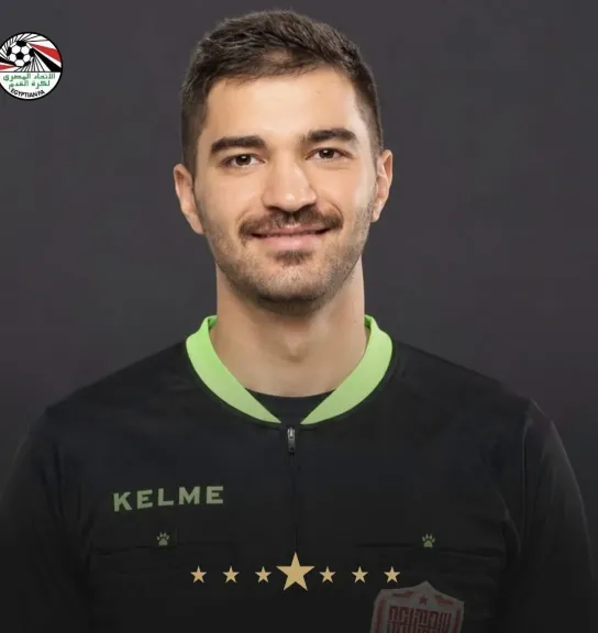 البحريني محمد راشد حكمًا لمصر والكويت غدًا في كأس الخليج للناشئين