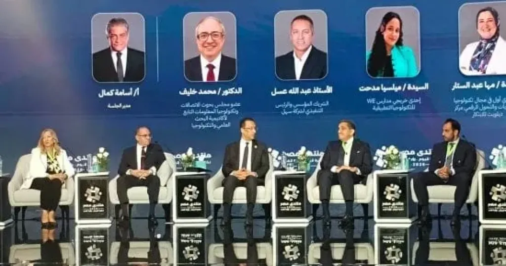 وزير الاتصالات: فرص عمل بأجور مناسبة في صدارة أولويات الوزارة