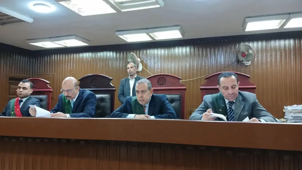 إحالة 3 متهمين بالاتجار في الحشيش والهيدرو إلى المفتي بالجيزة