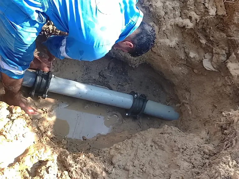 مياه القناة تعلن إصلاح كسور الشبكات وإعادة الخدمة بالمحافظات الثلاث