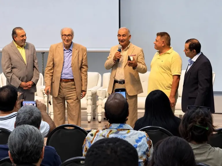 سعيد شيمي يستعيد ذكريات التصوير على الجبهة في احتفالية بالبيت الروسي بالقاهرة