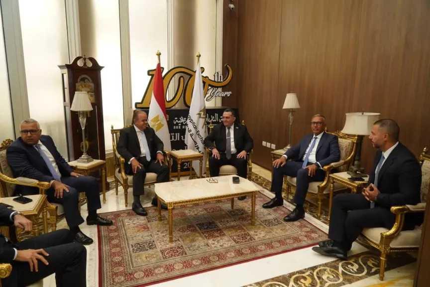 البورصة المصرية و«مصر للمقاصة» تبحثان تعزيز التكامل الرقمي وتطوير البنية التحتية للسوق