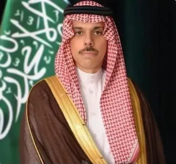 وزير الخارجية السعودي يبحث مع نائب رئيس دولة فلسطين تطورات القضية الفلسطينية والأوضاع في المنطقة