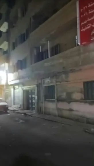 إخلاء عقار مكون من 5 طوابق بشارع الموناليزا في المحلة بعدسقوط أجزاء منه