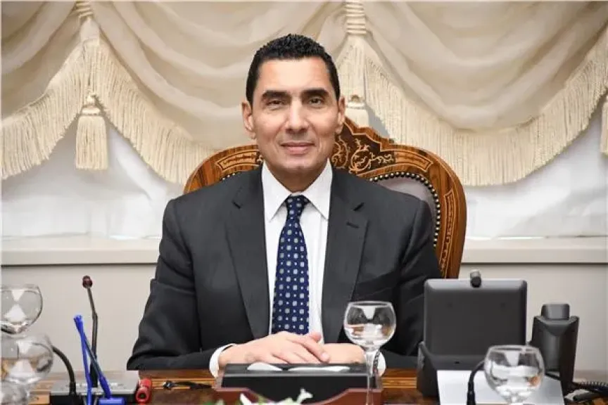 وزير الشباب والرياضة يجري اتصالًا هاتفيًا لتعزية أسرتي الفقيدتين ويوجّه بصرف إعانة عاجلة ويطمئن على المصابين