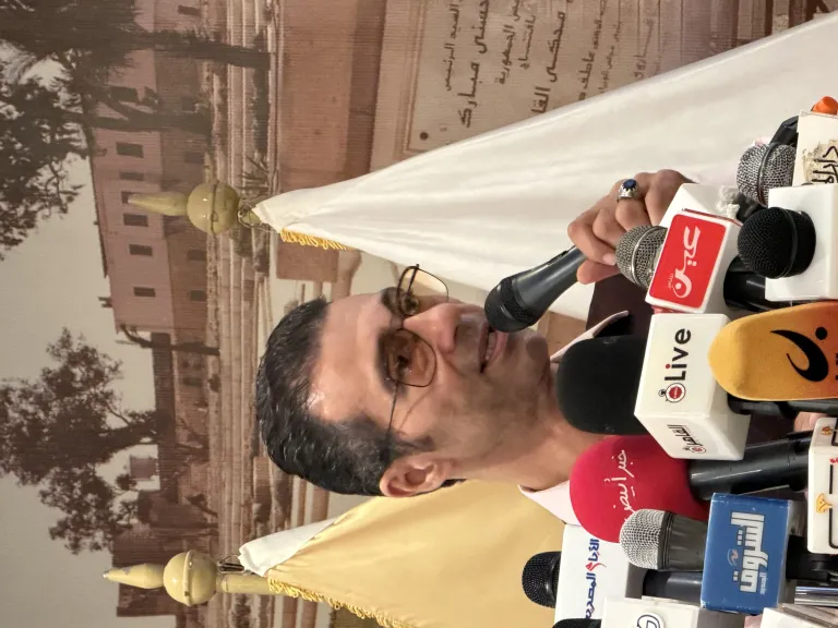 جمال عبد الناصر يقدم كتاب «إيزيس السينما المصرية» عن سهير المرشدي ضمن دليل مهرجان شرم الشيخ للمسرح