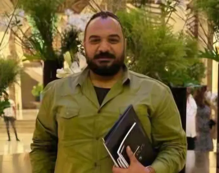 رحل حزنًا على فرافه.. وفاة شاب بعد وفاة والده ب40 يومًا في قنا
