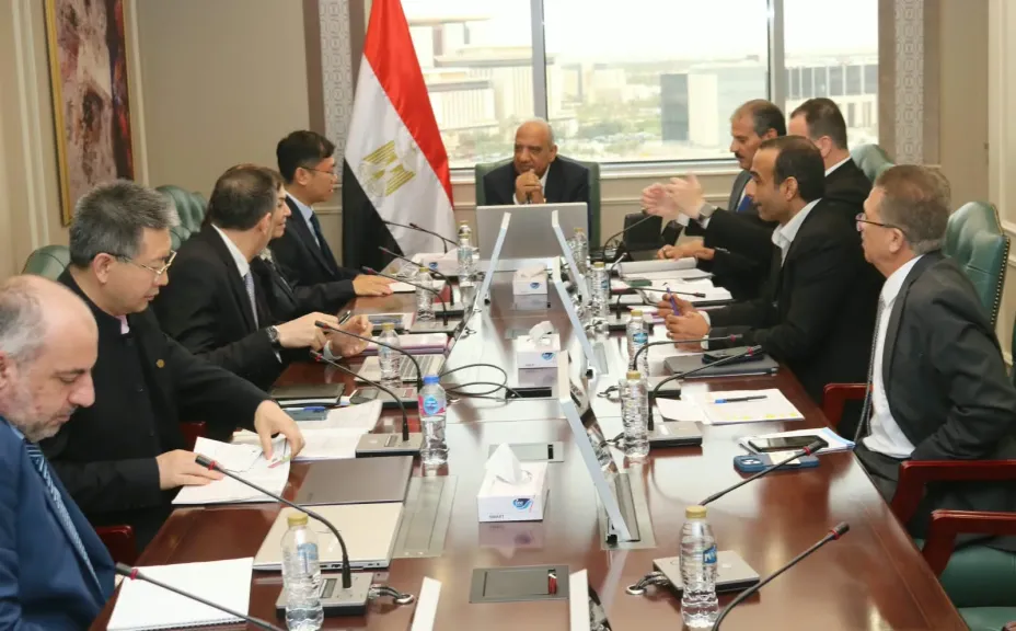 وزير الكهرباء: نستهدف وصول الطاقة المتجددة إلى 45% من مزيج الطاقة بحلول 2028