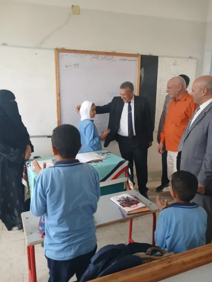 وكيل «تعليم البحيرة» يشدد على الانضباط المدرسي ودقة رصد درجات التقييمات الأسبوعية