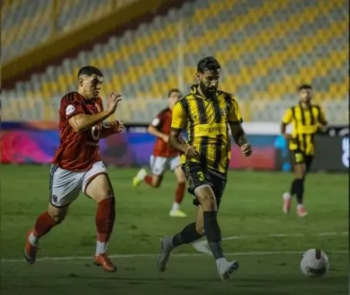 صفقة الشتاء الأولى.. الأهلي يحسم رسمياً تعاقده مع نجم المقاولون العرب