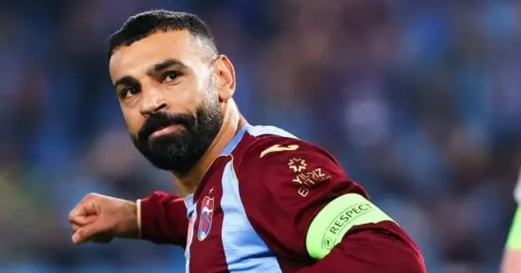 اللاعب الـ 12.. إعلامي تركي شهير يكشف كيف غير محمد صلاح وجه طرابزون سبور بالكامل