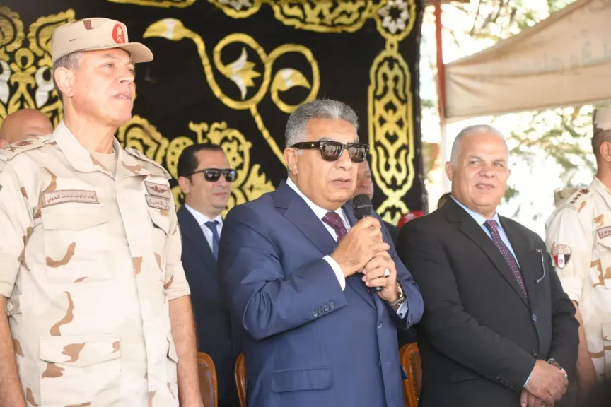 محافظ الدقهلية: الانضباط يبني جيل يحمي الوطن من الشائعات