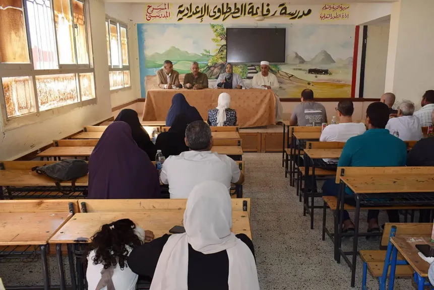 مدير تعليم جنوب سيناء: التواصل المستمر بين الأسرة والمدرسة ركيزة أساسية لدعم الطلاب