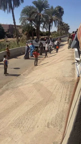 مصرع فتاة وإصابة 8 أشخاص في انقلاب ميكروباص بالطريق الزراعي بأسيوط