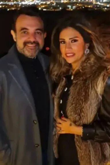 عمرو محمود ياسين وآيات أباظة يحتفلان بخطوبة ابنتهما عالية وسط حضور نجوم الفن
