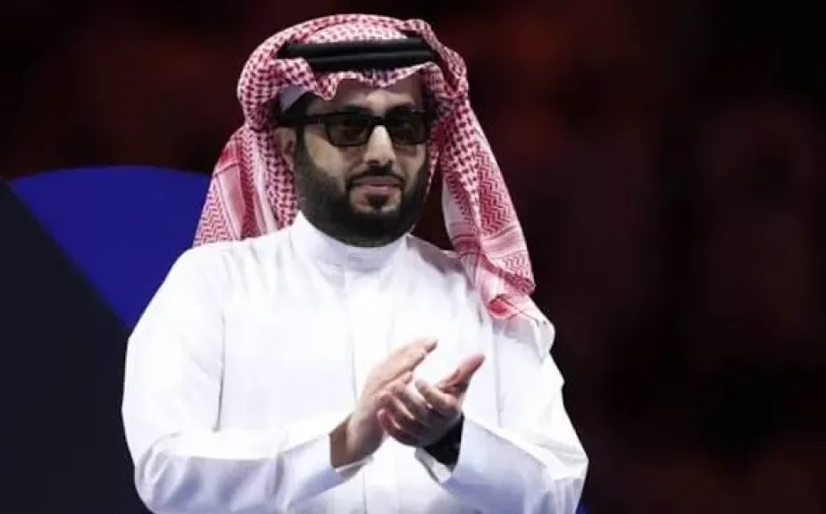 بالبرومو.. تركى ال الشيخ يروج لحفل عبادي الجوهر وناتاشا بموسم الرياض