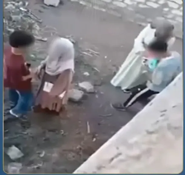 ضبط شخصين وفتاتين بكفر الشيخ بعد تداول فيديو لأفعال منافية للآداب
