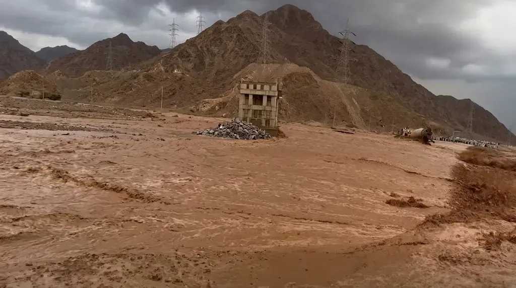 سيول نويبع والتغيرات المناخية.. خبير يوضح لـ ”النهار” أسباب الظاهرة وصعوبة التنبؤ بها
