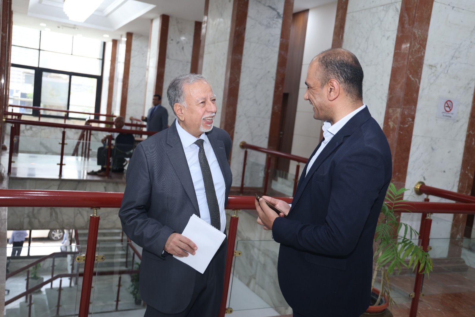 محرر النهار محمد الأطروش مع سيد أباظة رئيس شعبة الرخام والجرانيت باتحاد الصناعات