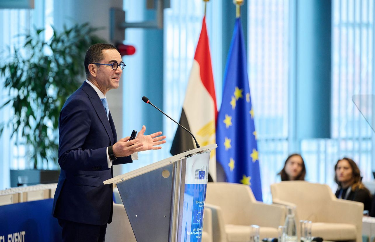 وزير الاستثمار 