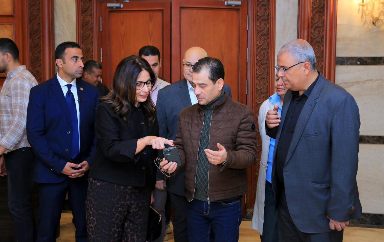 الدكتورة جيهان زكي، وزيرة الثقافة