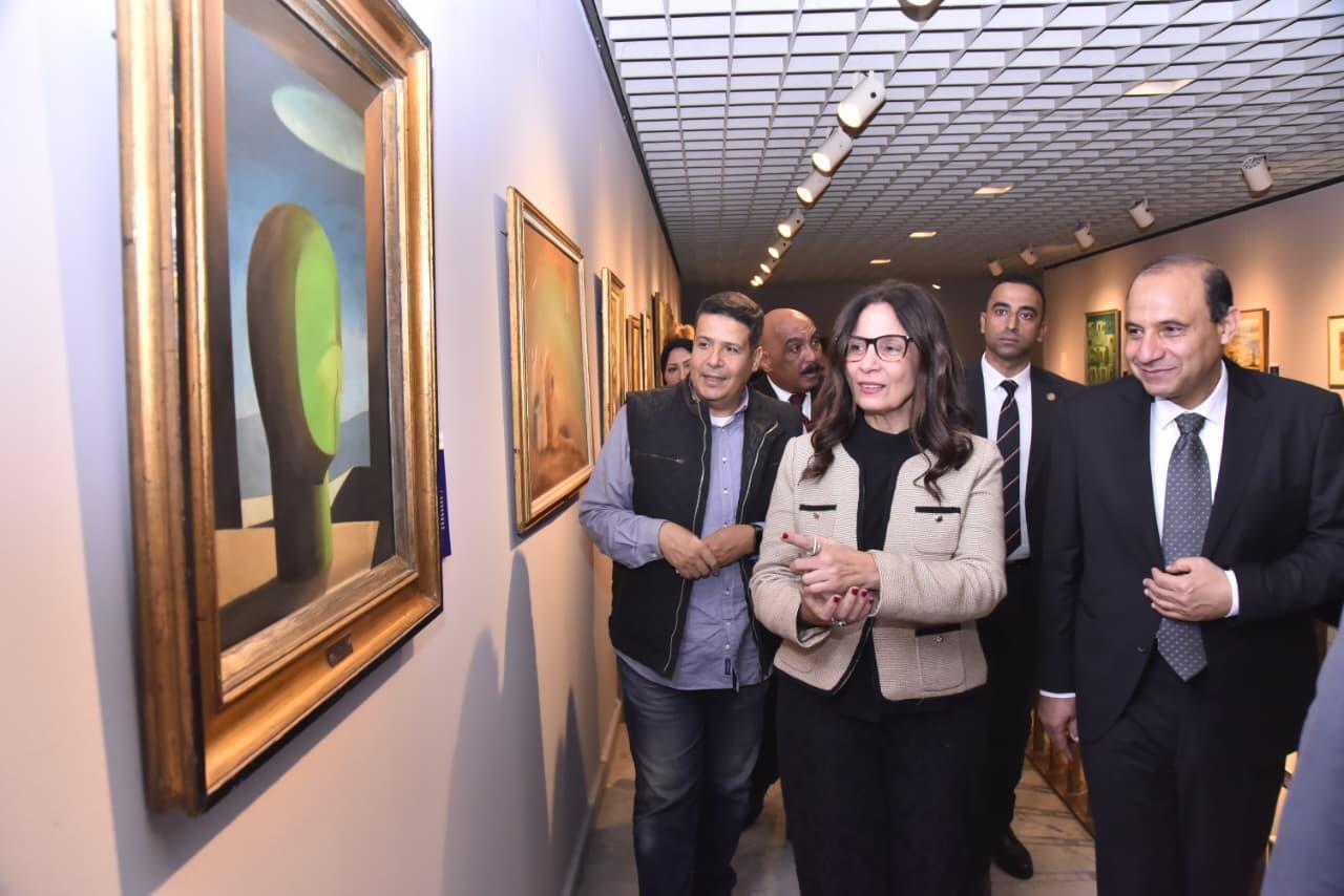 الدكتورة جيهان زكي، وزيرة الثقافة