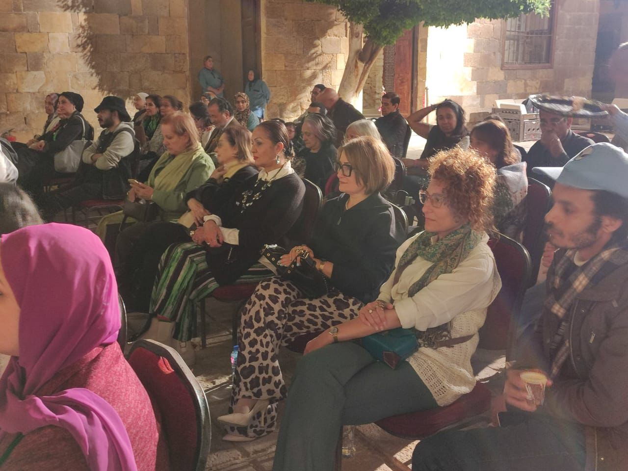 صالون نفرتيتي