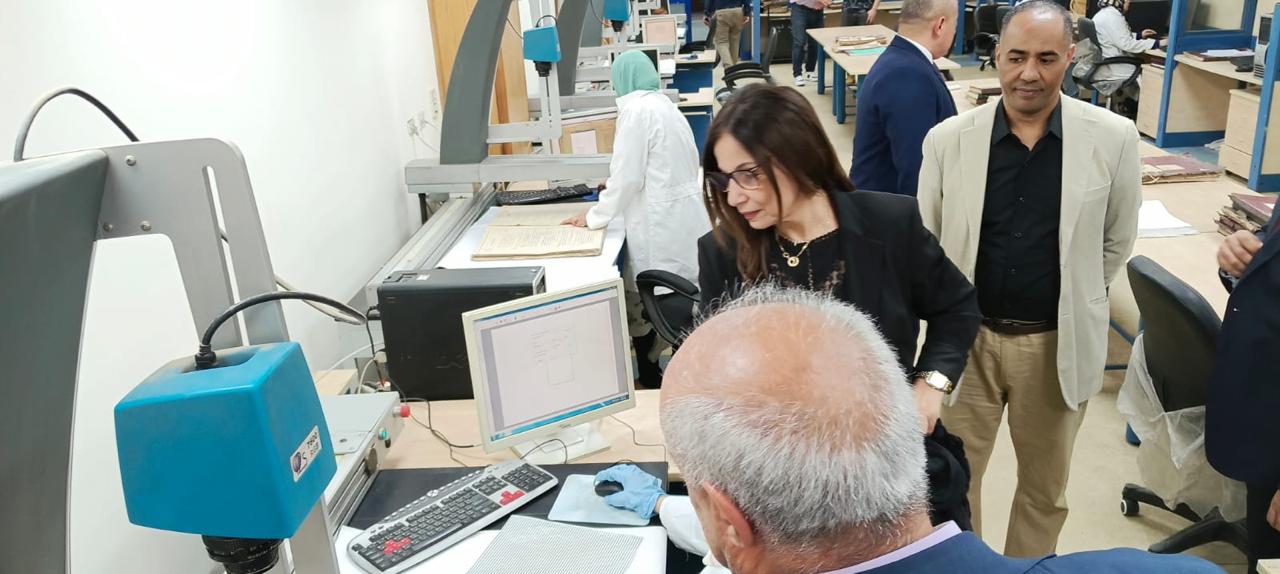 الدكتورة جيهان زكي، وزيرة الثقافة