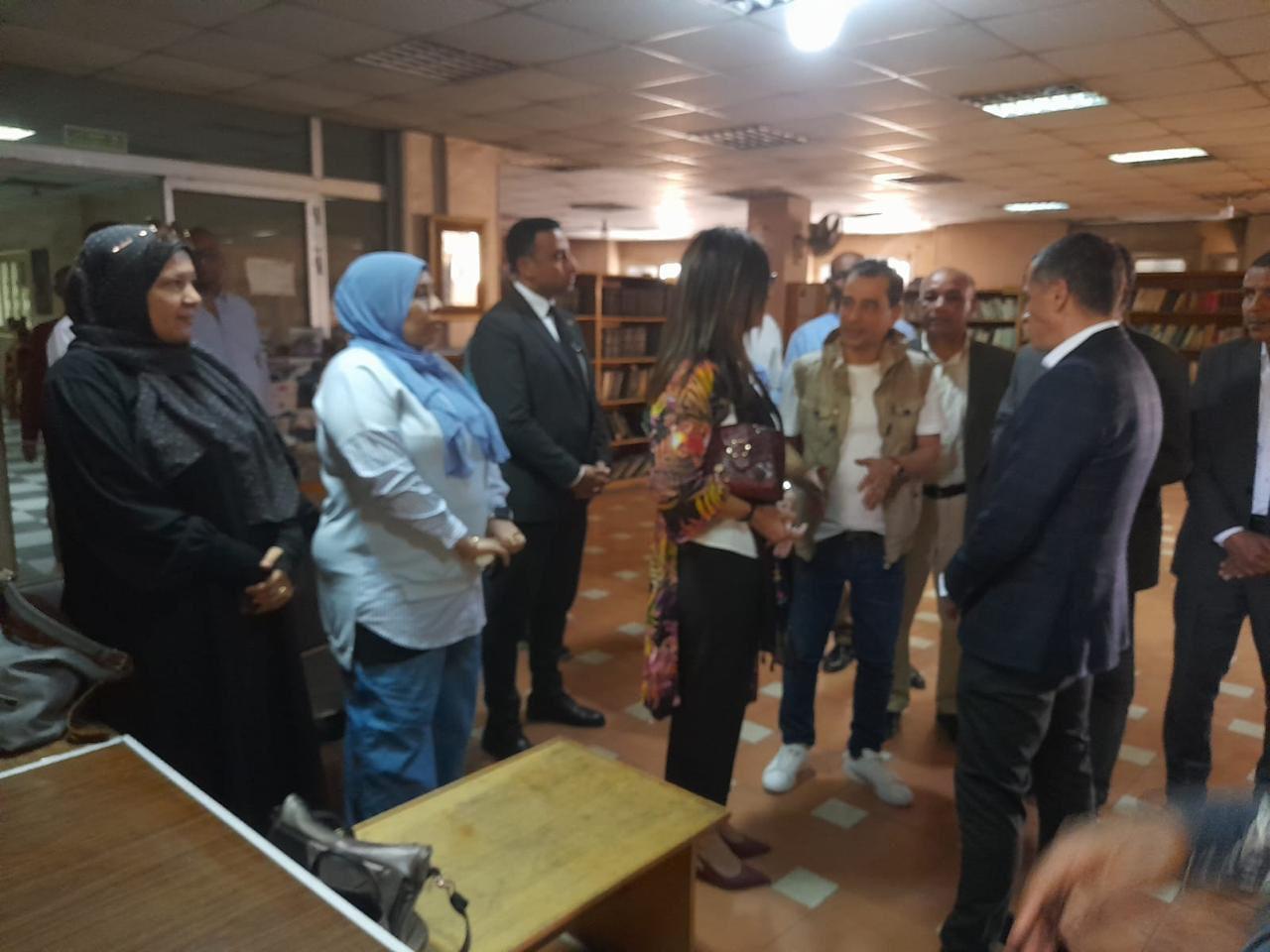 الدكتورة جيهان زكي، وزيرة الثقافة