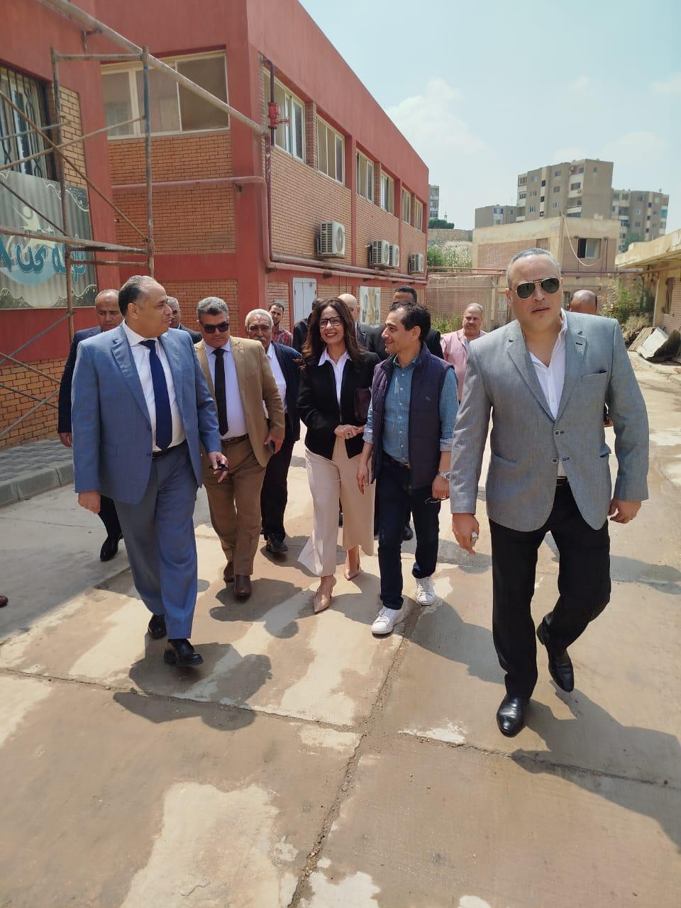 الدكتورة جيهان زكي، وزيرة الثقافة