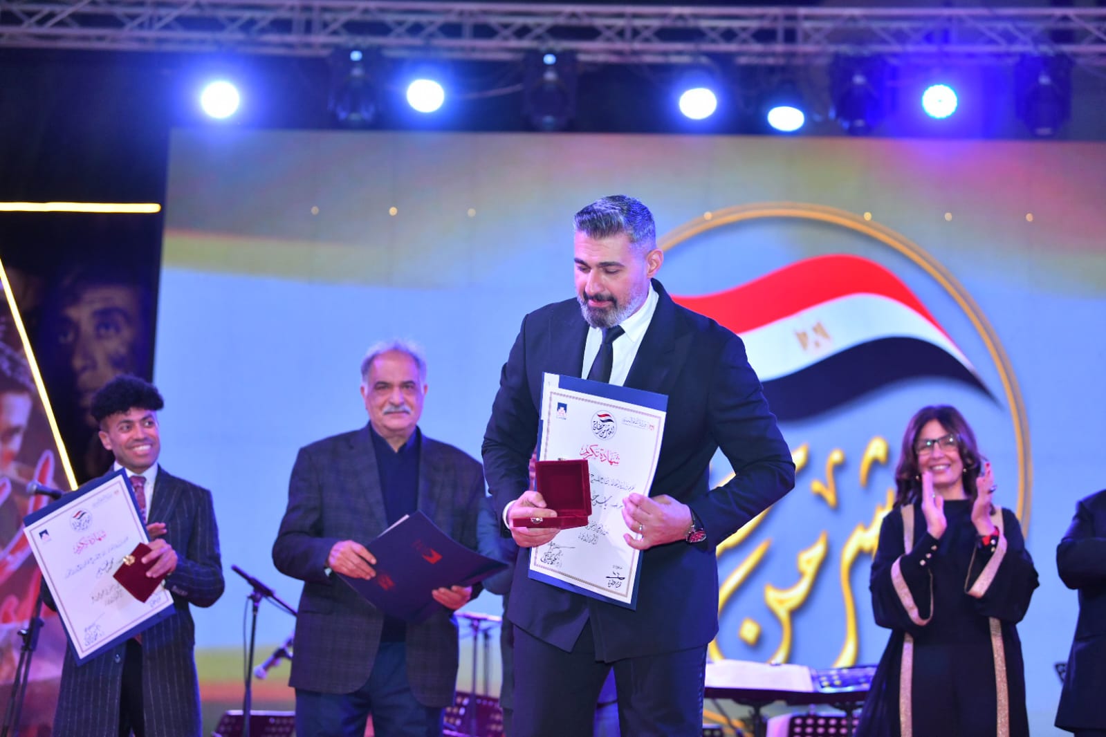 الفنان ياسر جلال عضو مجلس الشيوخ