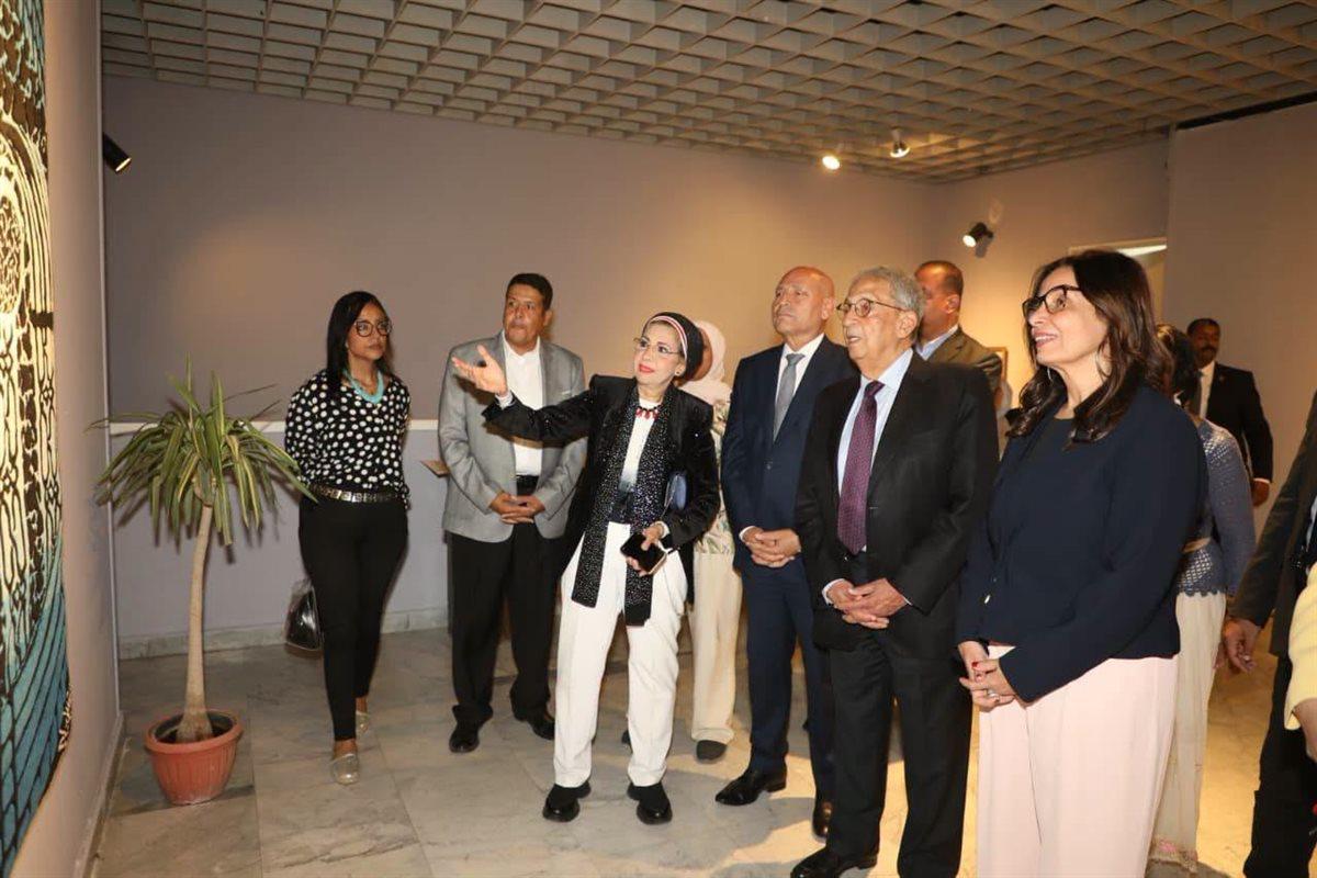 الدكتورة جيهان زكي، وزيرة الثقافة