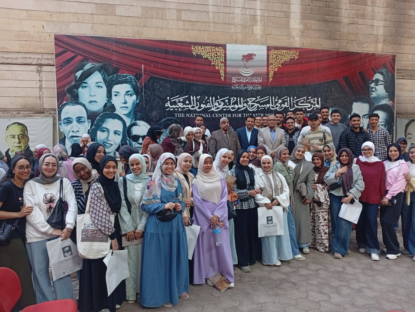 الدكتور سيد علي إسماعيل