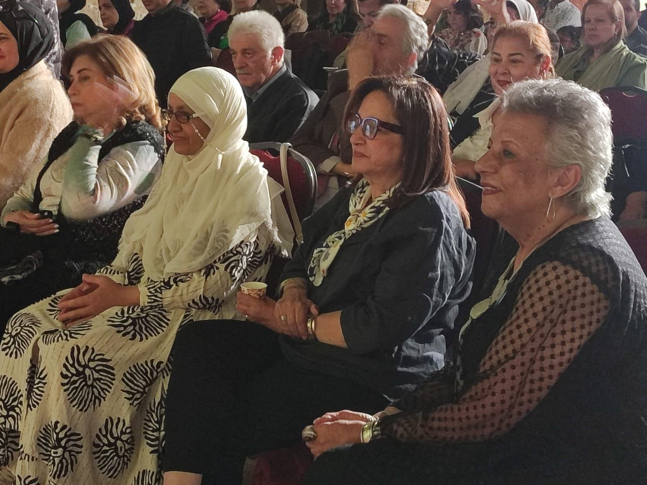 صالون نفرتيتي