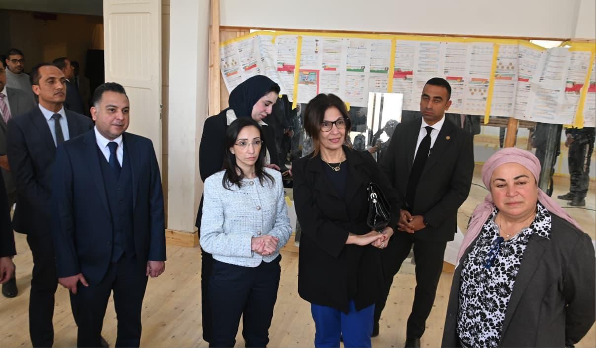 الدكتورة جيهان زكي، وزيرة الثقافة، والدكتورة جاكلين عازر