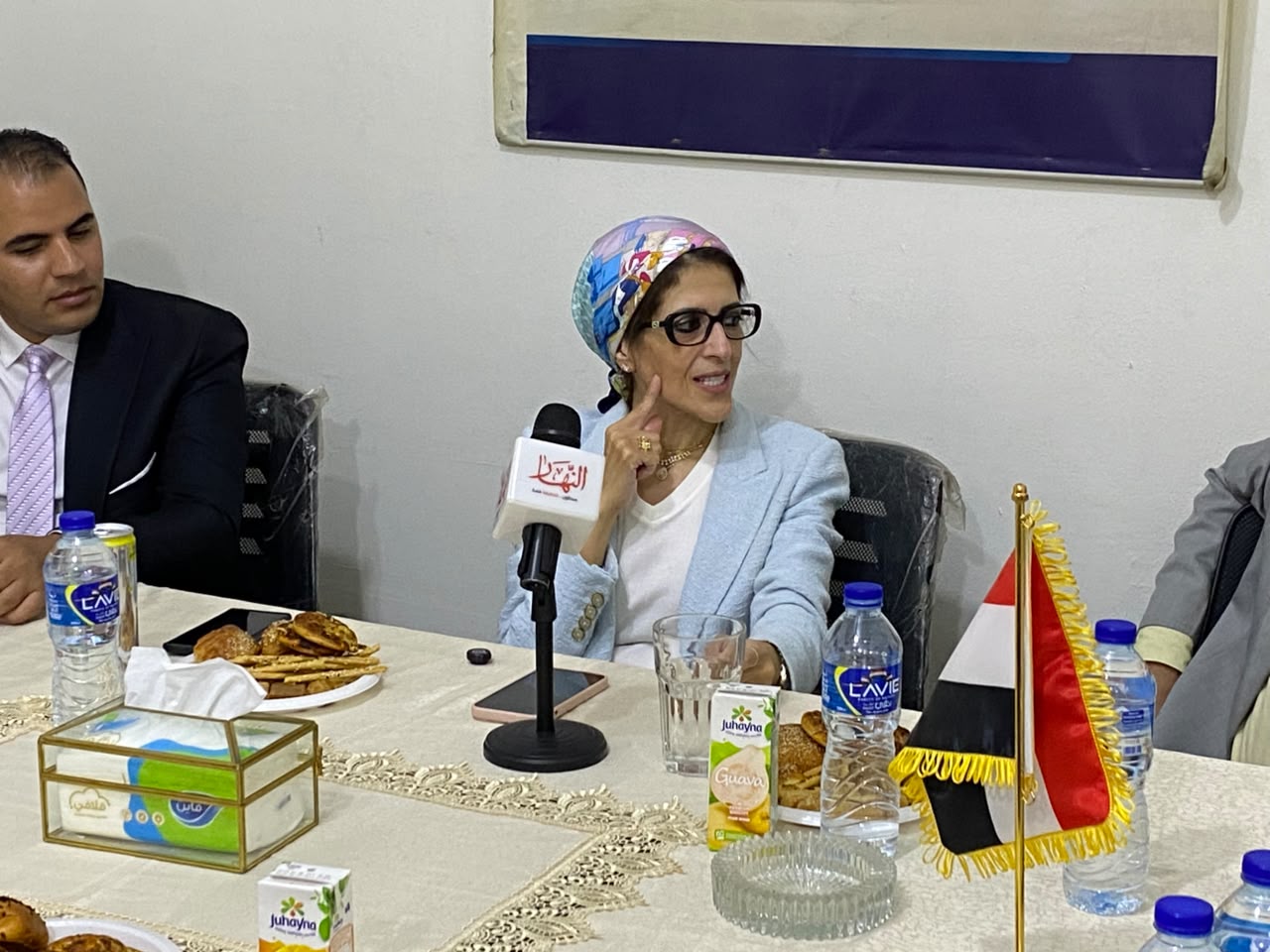 الدكتورة هالة زايد خلال تواجدها بجريدة النهار